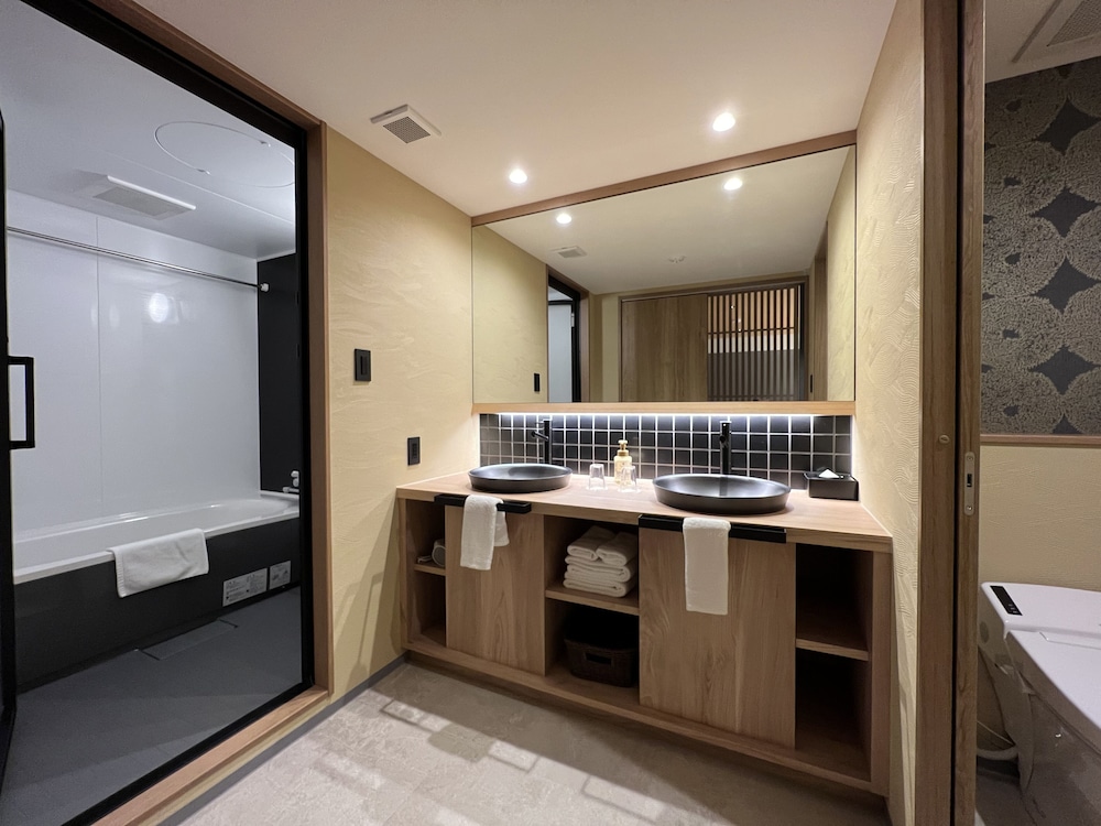 スタンダード ツインルーム バスルーム0 | Rinn 祇園白川