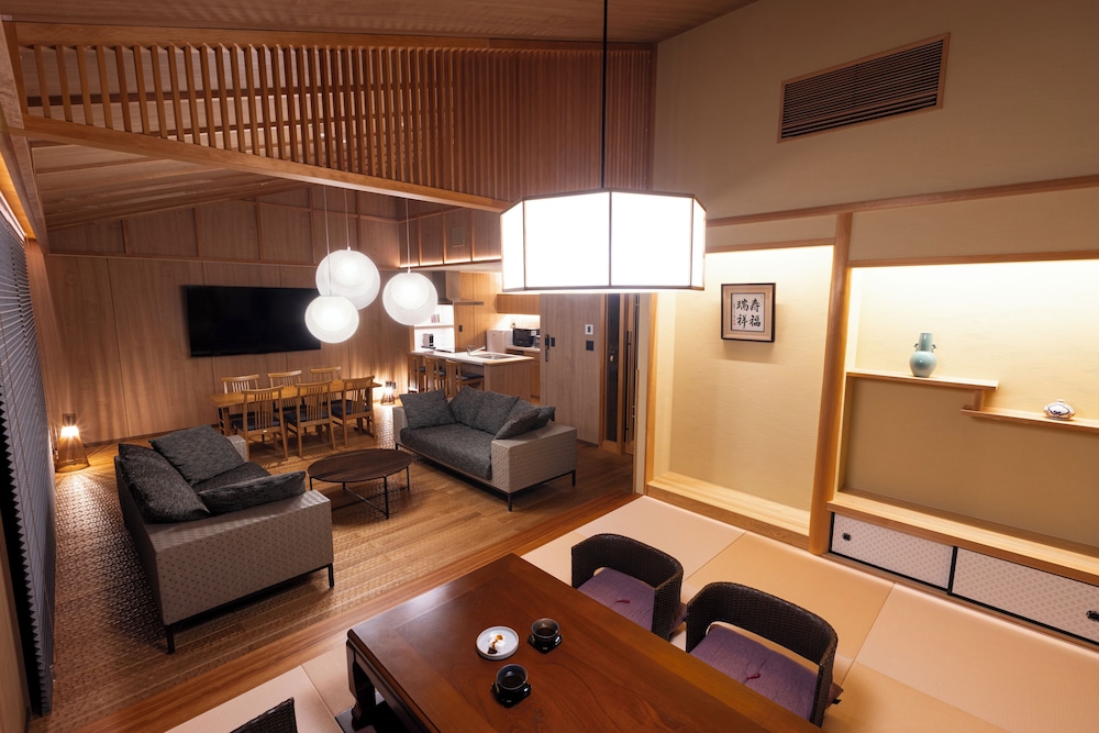 リバービューロイヤルスイート 客室20 | Rinn 祇園白川