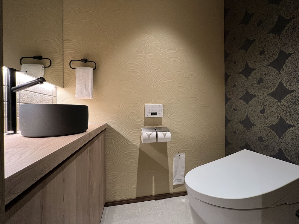 リバービューロイヤルスイート バスルーム1 | Rinn 祇園白川