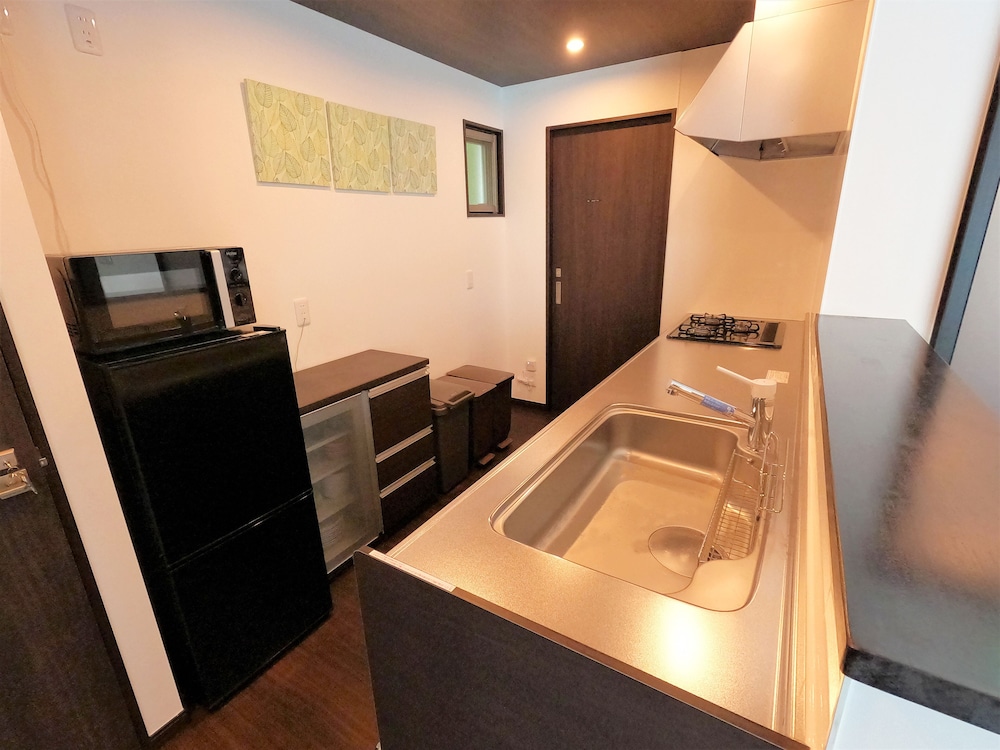 デラックス ヴィラ 2 ベッドルーム プライベートプール プールビュー 専用キッチン0 | プライベートプールヴィラもとぶ