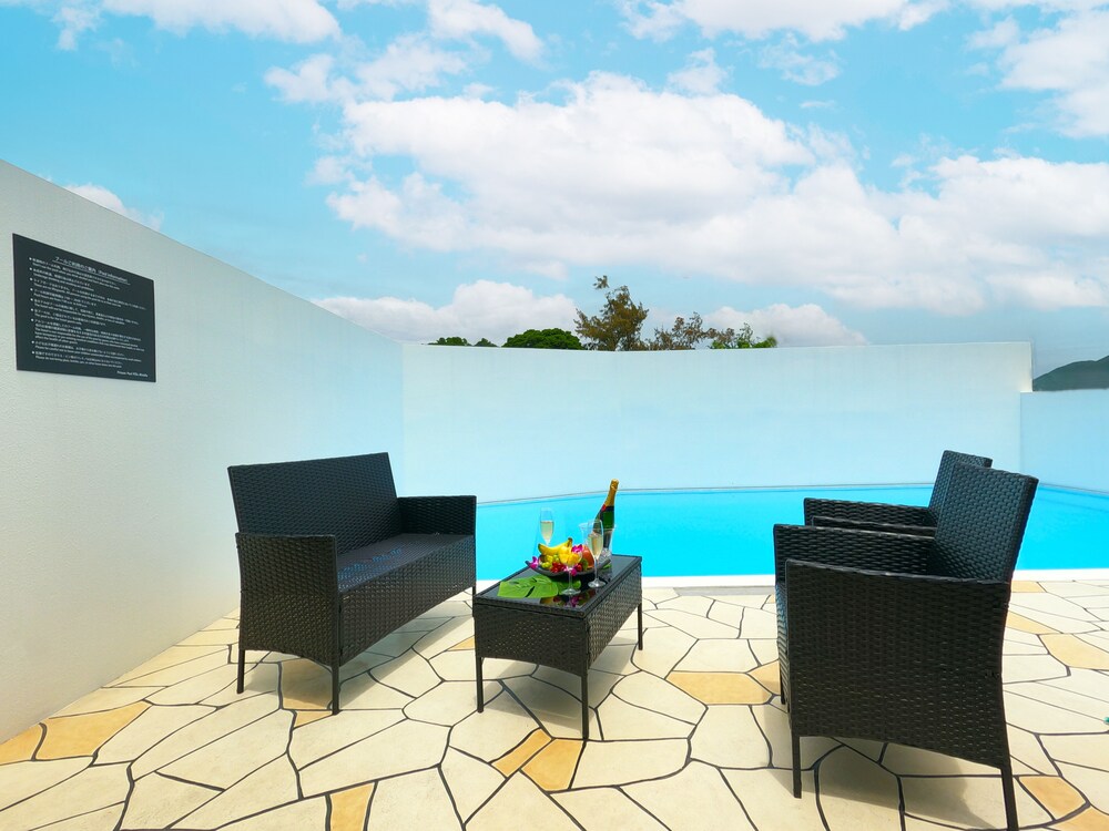 エグゼクティブ ヴィラ 3 ベッドルーム プライベートプール プールビュー 部屋からの景観0 | プライベートプールヴィラもとぶ