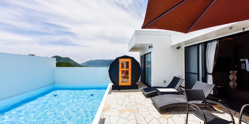 エグゼクティブ ヴィラ 3 ベッドルーム プライベートプール プールビュー 客室5 | プライベートプールヴィラもとぶ