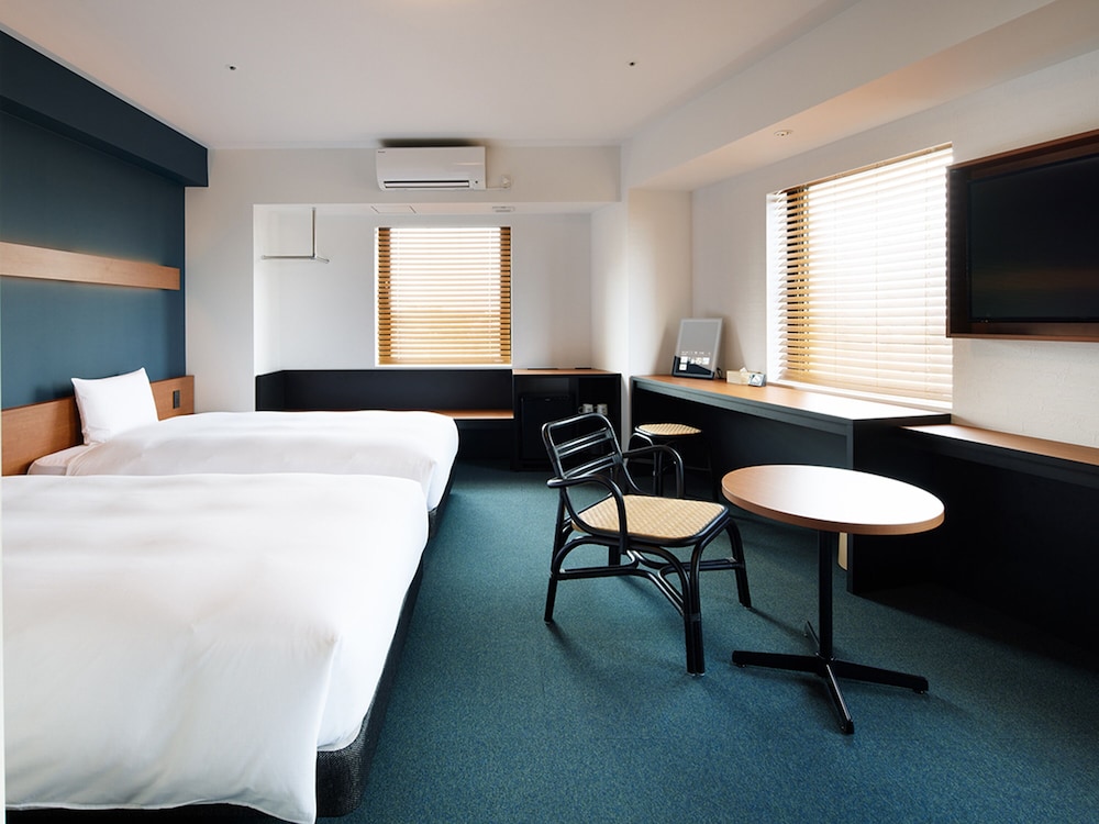 デラックス ツインルーム 客室3 | ホテル・アンドルームス那覇ポート