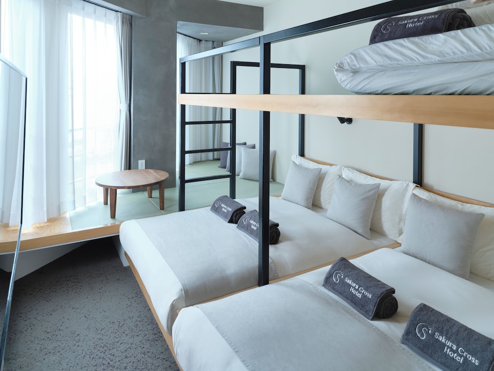 デラックス トリプルルーム Max5 Comfort3 禁煙 | サクラクロスホテル上野入谷アネックス