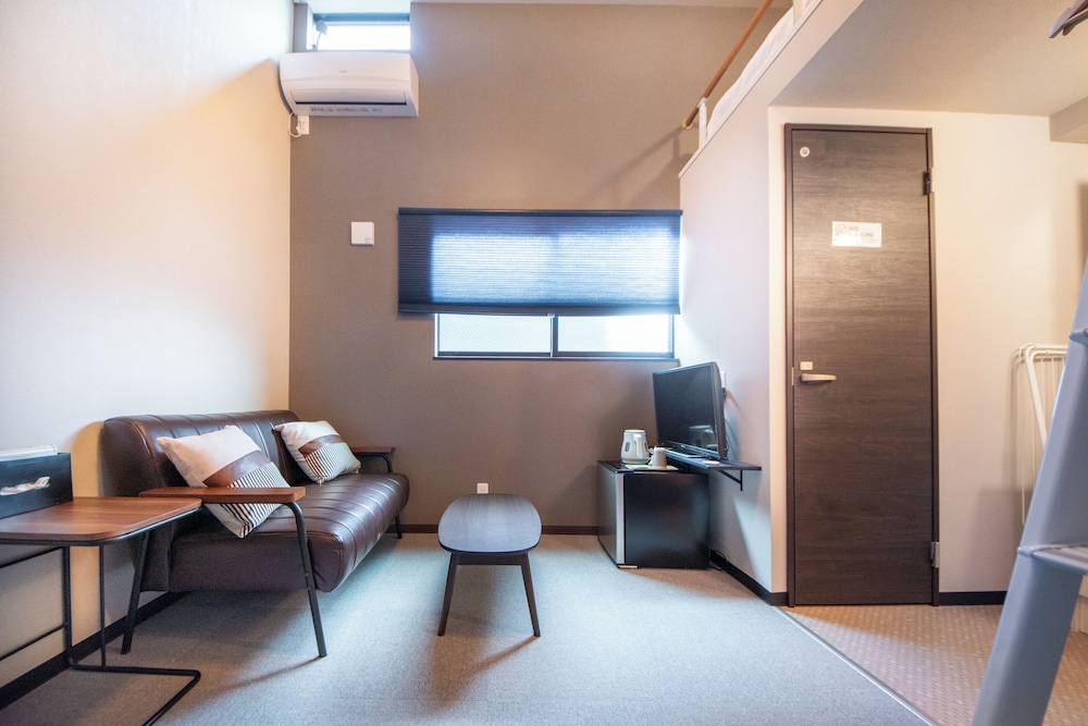 Double Room 202 客室7 | LOCO Minamiichi