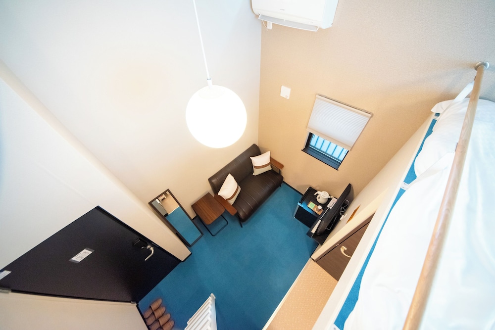 Double Room 204 客室1 | LOCO Minamiichi