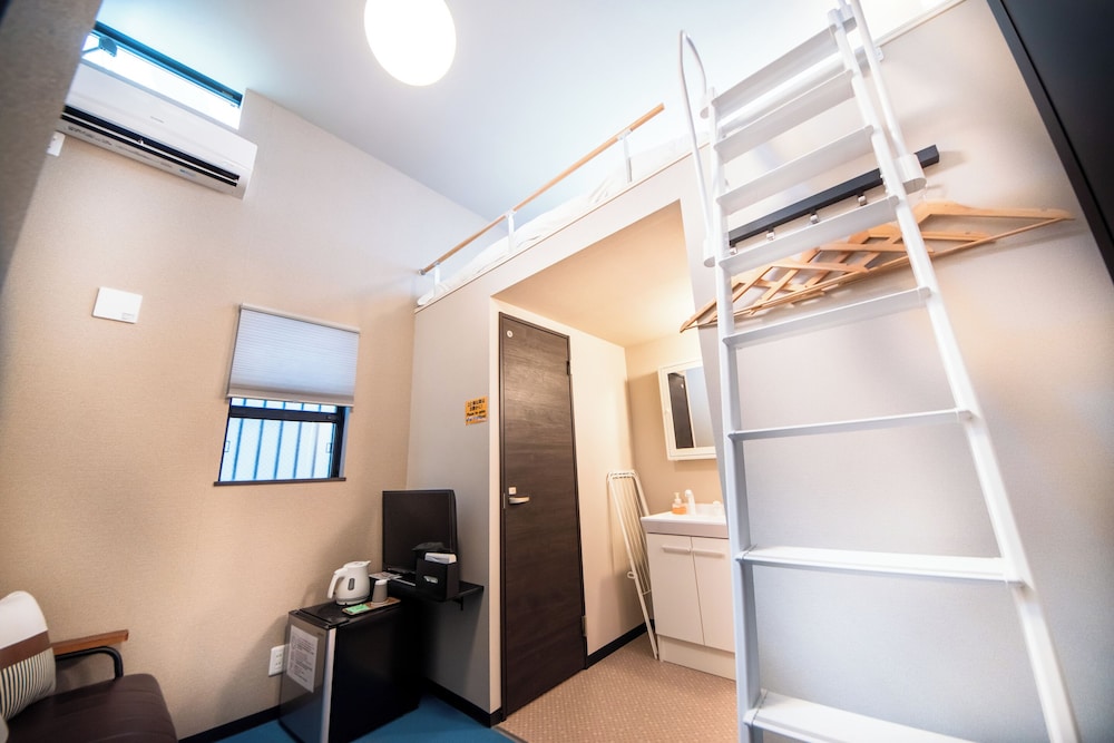 Double Room 204 客室4 | LOCO Minamiichi