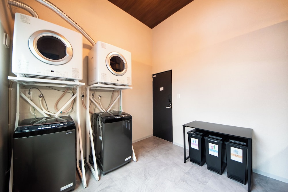 Double Room 206 共用キッチン設備5 | LOCO Minamiichi