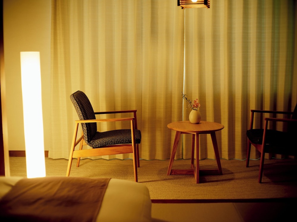 ファミリー 4 人部屋 客室4 | ホテルゆとりあ藤里