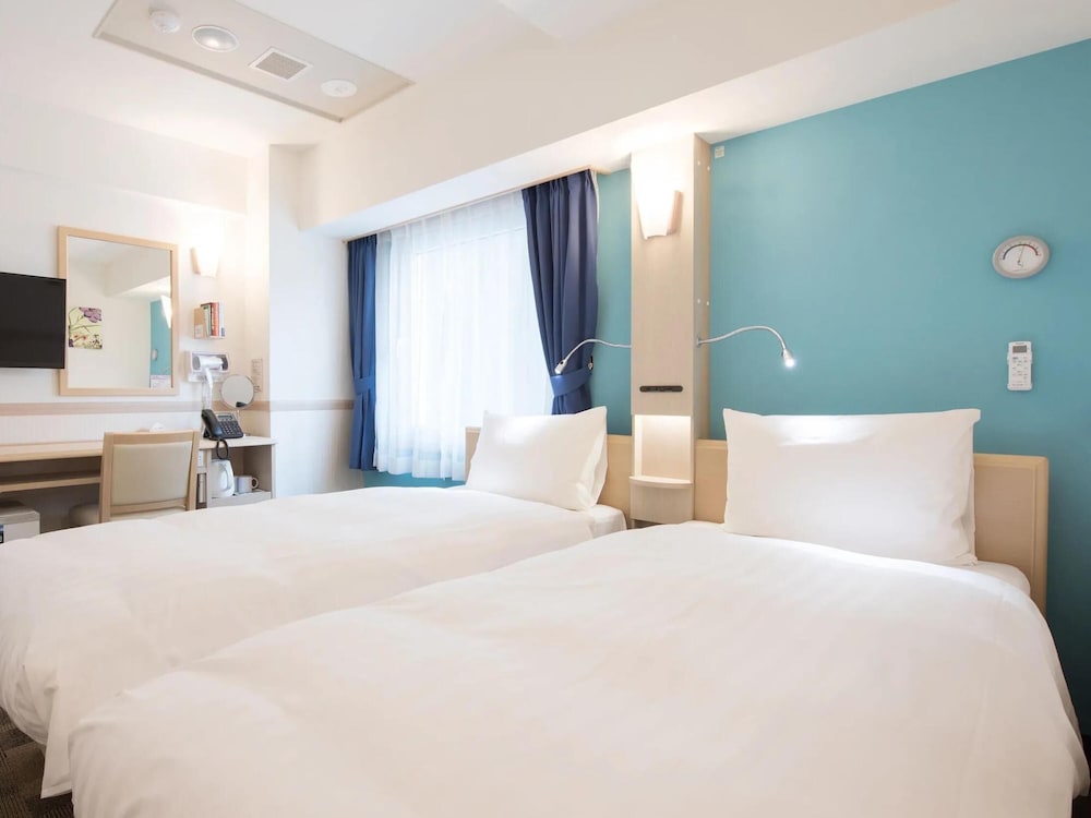 スタンダード ツインルーム 禁煙 | 東横 INN 富士山大月駅