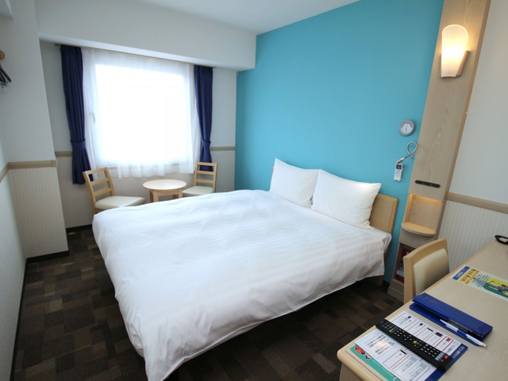 スタンダード ダブルルーム 喫煙可 | 東横 INN 富士山大月駅