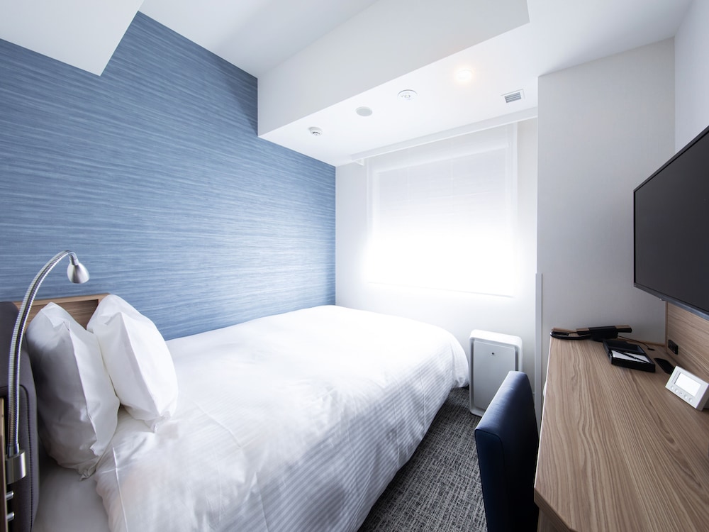 セミダブルルーム B 禁煙 シャワーブース (バスタブなし) | 京急 EXイン 京急蒲田駅前