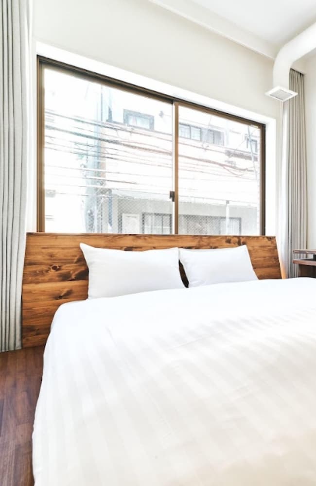 スーペリア ダブルルーム | Cocts Akihabara