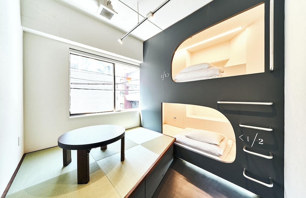 スタンダード トリプルルーム | Cocts Akihabara