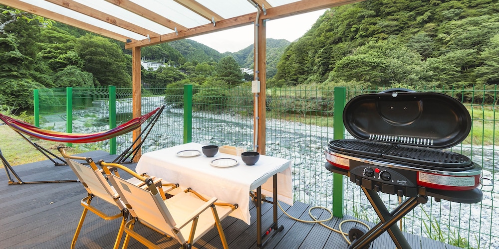 リバーサイド コットンテントLL 禁煙 客室3 | SPRINGS VILLAGE 丹沢・中川温泉リゾート