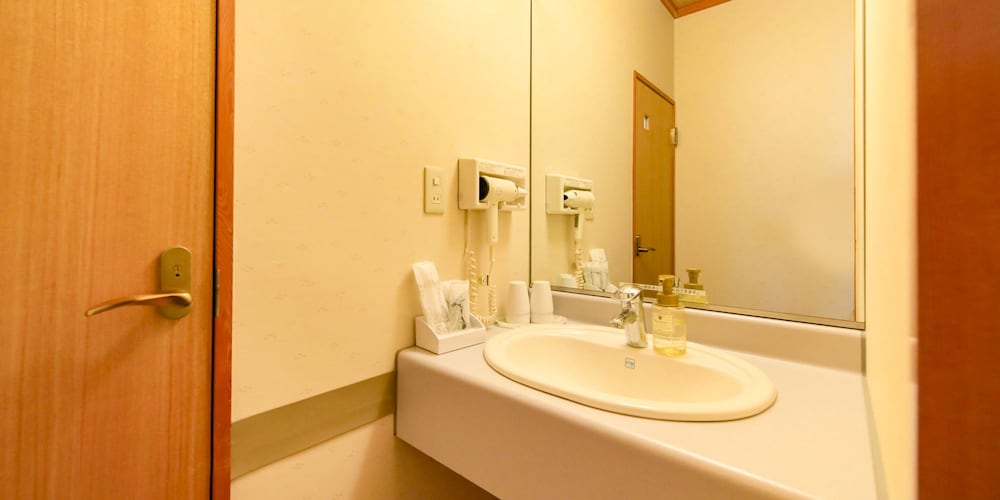 和室10畳 禁煙 客室2 | SPRINGS VILLAGE 丹沢・中川温泉リゾート