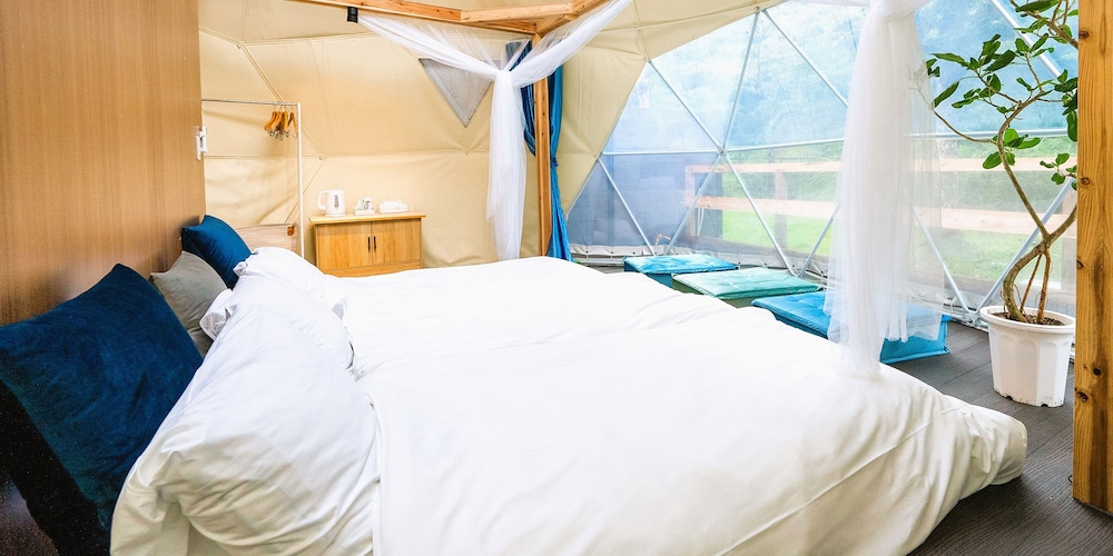 グランピング (ドームテント) ペット可 禁煙 客室1 | SPRINGS VILLAGE 丹沢・中川温泉リゾート