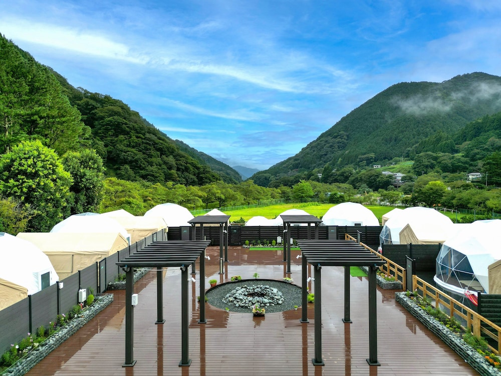 グランピング (ドームテント) 半露天風呂付 禁煙 客室6 | SPRINGS VILLAGE 丹沢・中川温泉リゾート