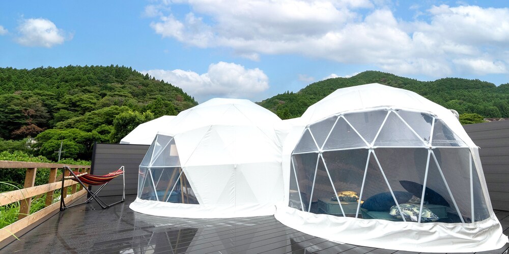 グランピング (ツインドーム) 半露天風呂付 禁煙 | SPRINGS VILLAGE 丹沢・中川温泉リゾート