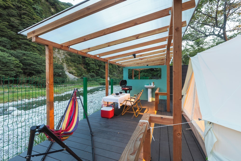 リバーサイド コットンテントLL 禁煙 客室2 | SPRINGS VILLAGE 丹沢・中川温泉リゾート