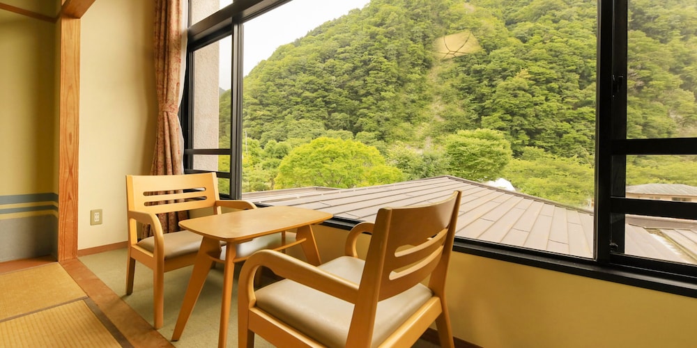 和室10畳 禁煙 バルコニーからの眺望0 | SPRINGS VILLAGE 丹沢・中川温泉リゾート