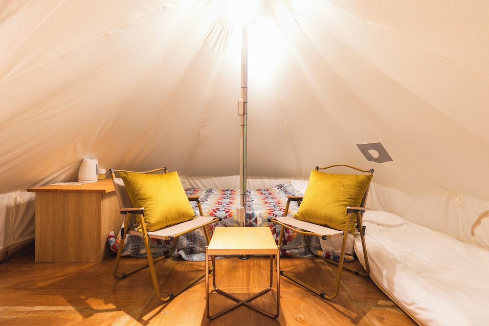 スタンダード コットンテント 禁煙 客室2 | SPRINGS VILLAGE 丹沢・中川温泉リゾート