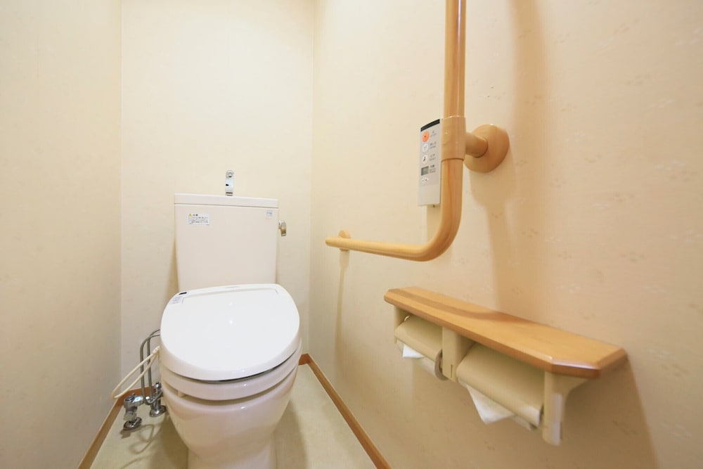 和室10畳 禁煙 バスルーム0 | SPRINGS VILLAGE 丹沢・中川温泉リゾート