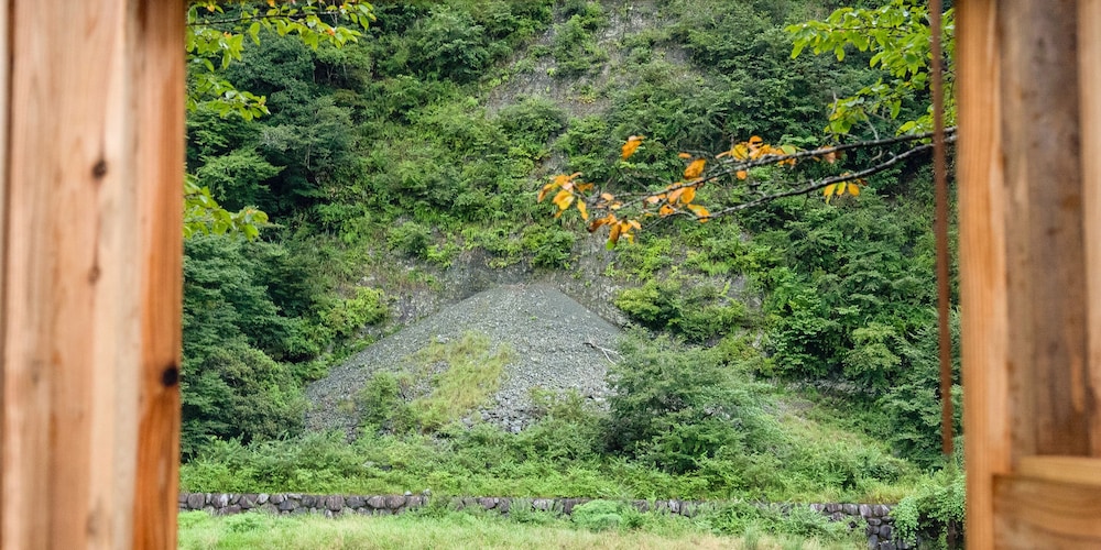 グランピング (リバーサイド) 露天風呂付 禁煙 客室2 | SPRINGS VILLAGE 丹沢・中川温泉リゾート