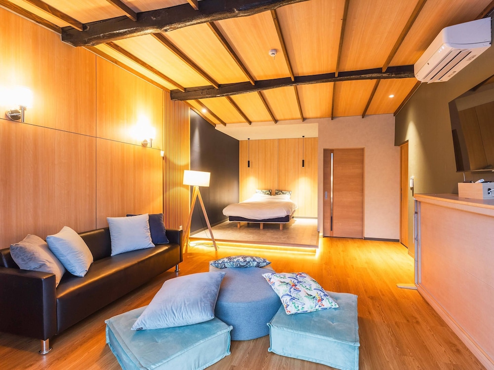 (専用露天風呂) 離れヴィラ ペット不可 禁煙 リビング エリア2 | SPRINGS VILLAGE 丹沢・中川温泉リゾート