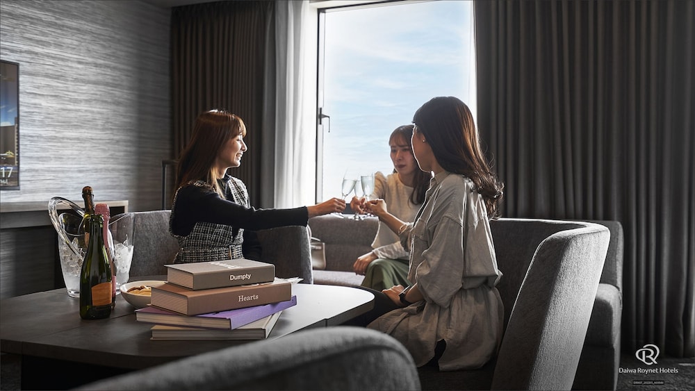 エグゼクティブフォース (4名利用) 禁煙 客室9 | ダイワロイネットホテル鹿児島天文館 PREMIER