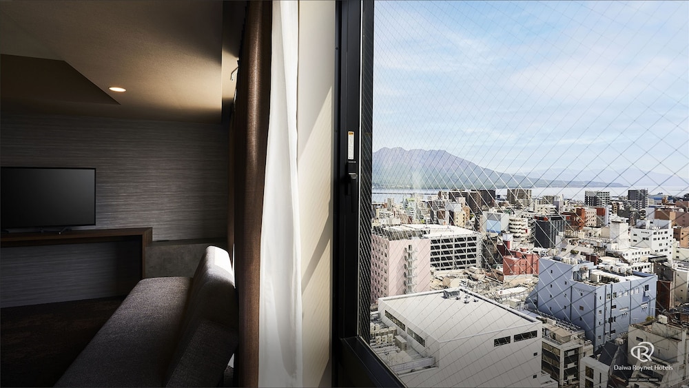 エグゼクティブフォース (4名利用) 禁煙 客室6 | ダイワロイネットホテル鹿児島天文館 PREMIER