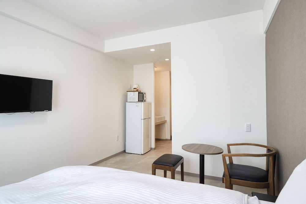コンフォート ダブルルーム 客室4 | BiBi Hotel 波之上