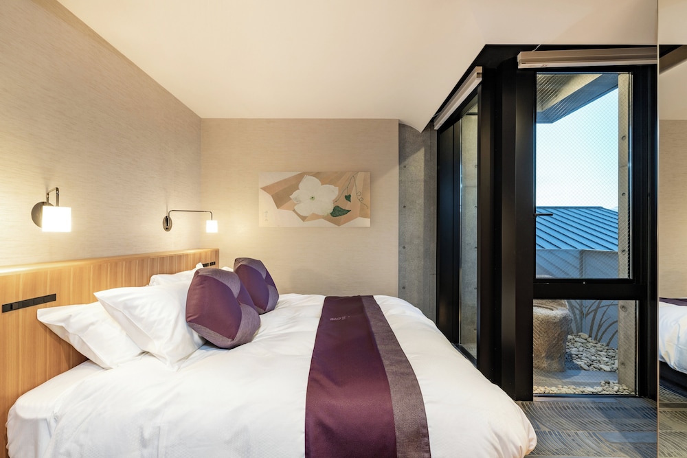 スイート バルコニー (River) バルコニー2 | 源氏京都