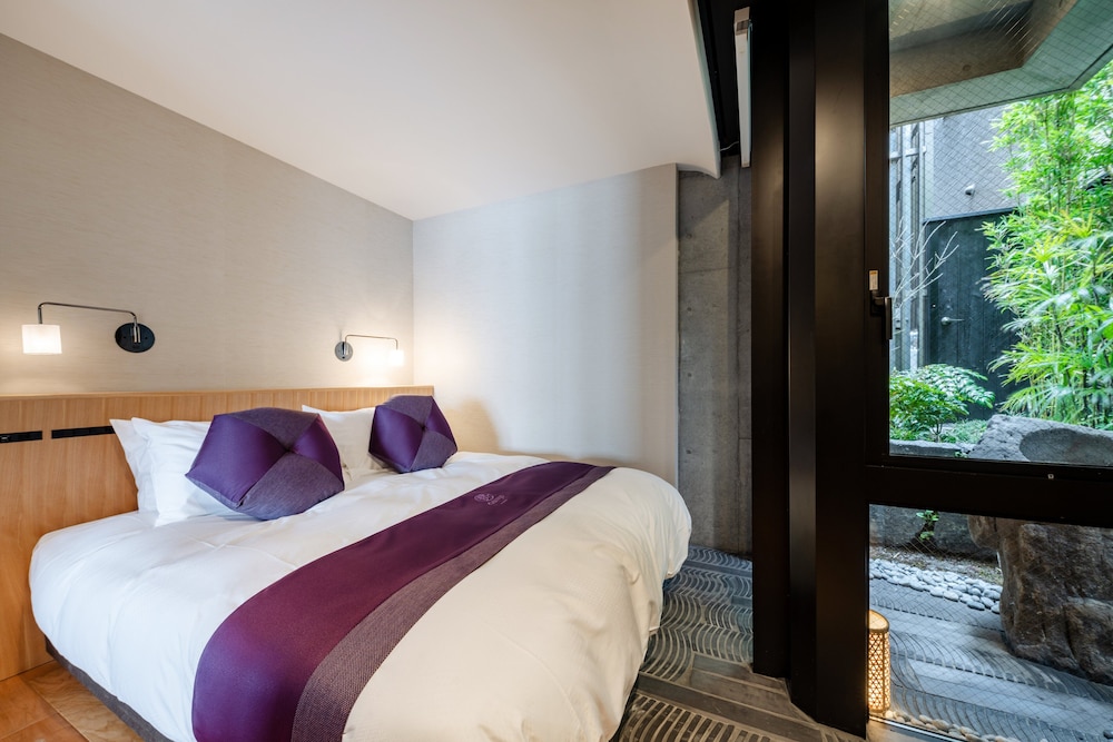 スイート (Garden) 客室3 | 源氏京都