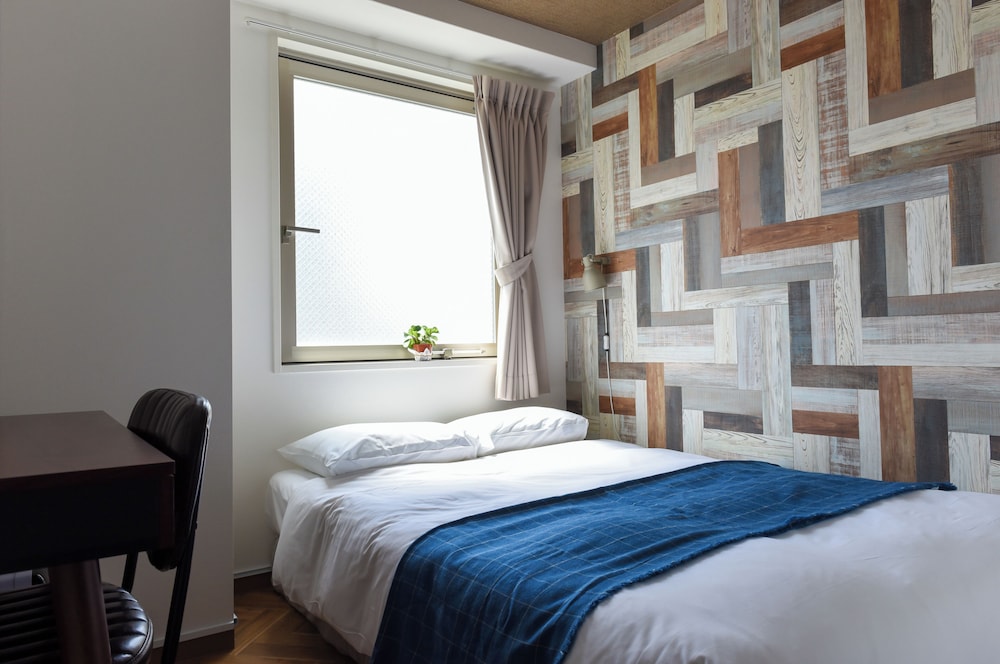 スタンダード ダブルルーム 客室16 | ホテル湾 Osaka ebisu