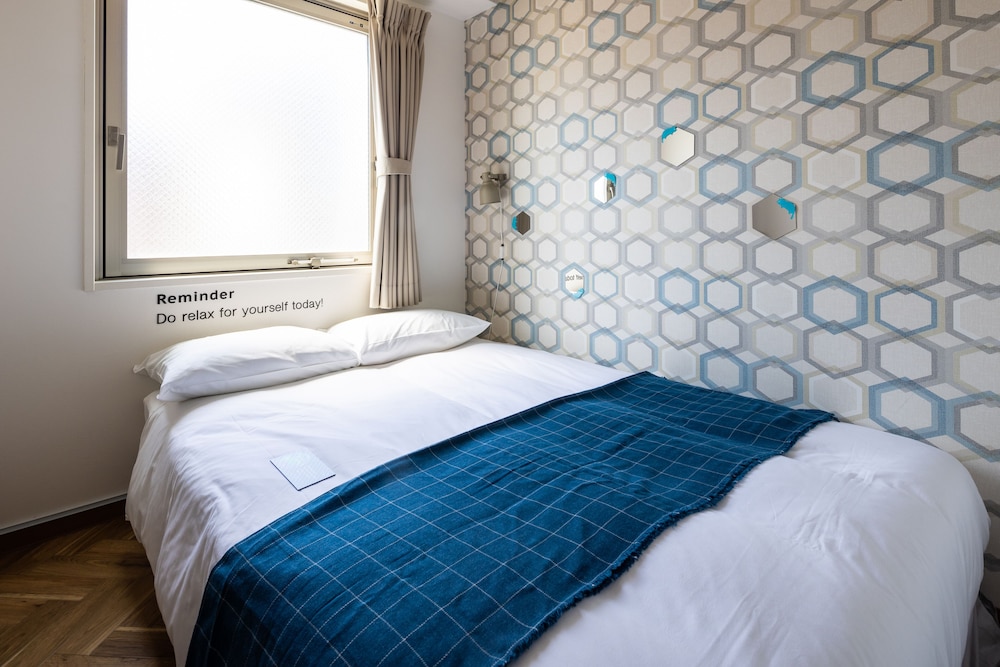 スタンダード ダブルルーム 客室8 | ホテル湾 Osaka ebisu