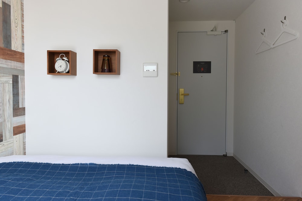 スタンダード ダブルルーム 客室1 | ホテル湾 Osaka ebisu