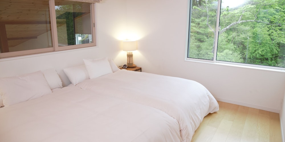 ヴィラ 客室10 | 軽井沢ファニーアワーズ