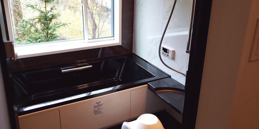 ヴィラ バスルーム1 | 軽井沢ファニーアワーズ