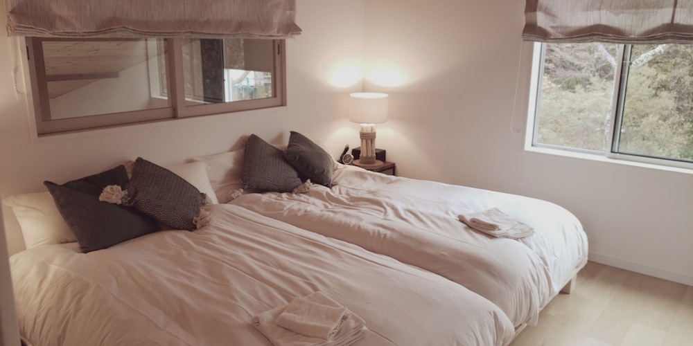 ヴィラ 客室15 | 軽井沢ファニーアワーズ