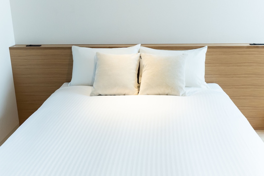 ダブルルーム 客室1 | Minn 新大阪