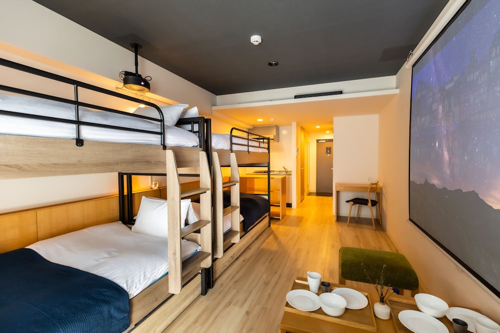 4 人部屋 客室2 | Minn 新大阪