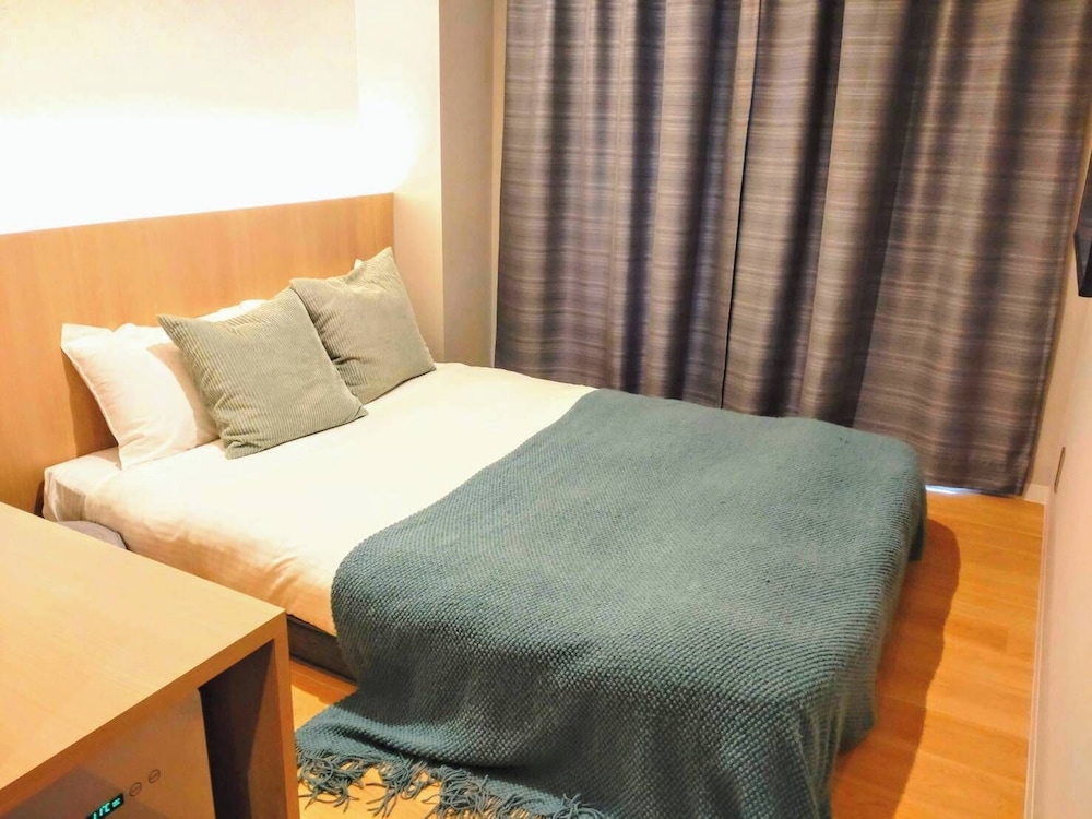 スタンダード ダブルルーム | R Hotel Namba