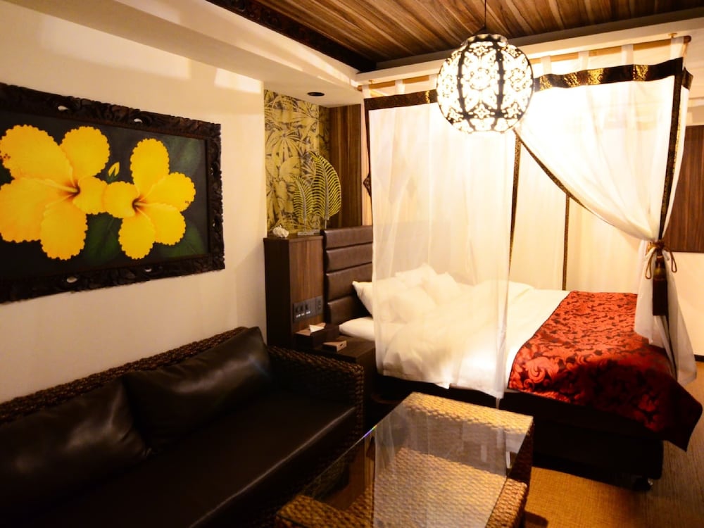 ラグジュアリー ダブルルーム 喫煙可 客室2 | HOTEL Balibali ANNEX