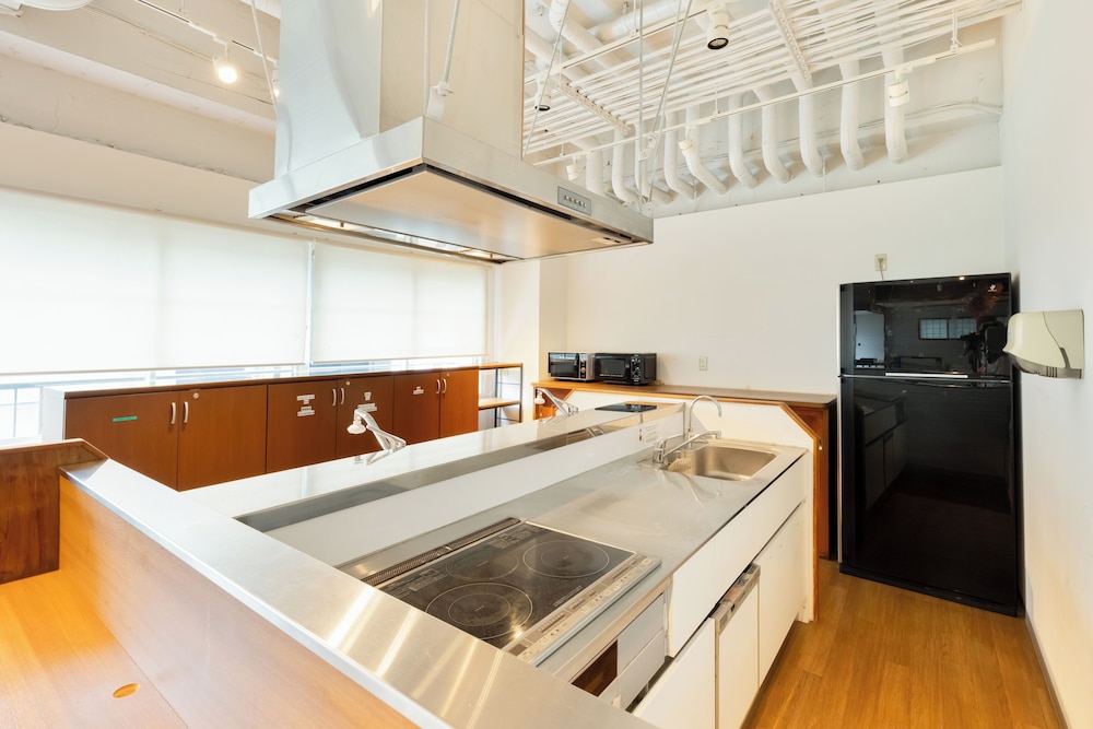 和室 2人部屋 禁煙 リビング エリア3 | Hostel Ogk