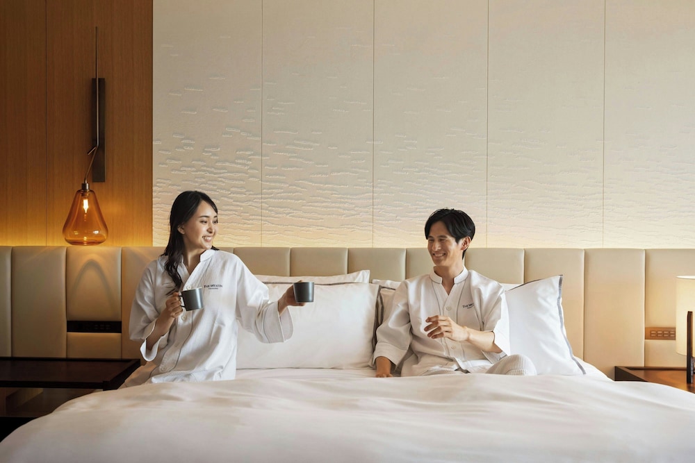 デラックス ルーム キングベッド 1 台 (View) 客室6 | ウェスティンホテル横浜