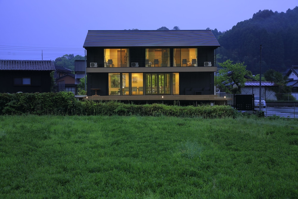 コンフォート アパートメント | 井村家別邸 月の離なれ