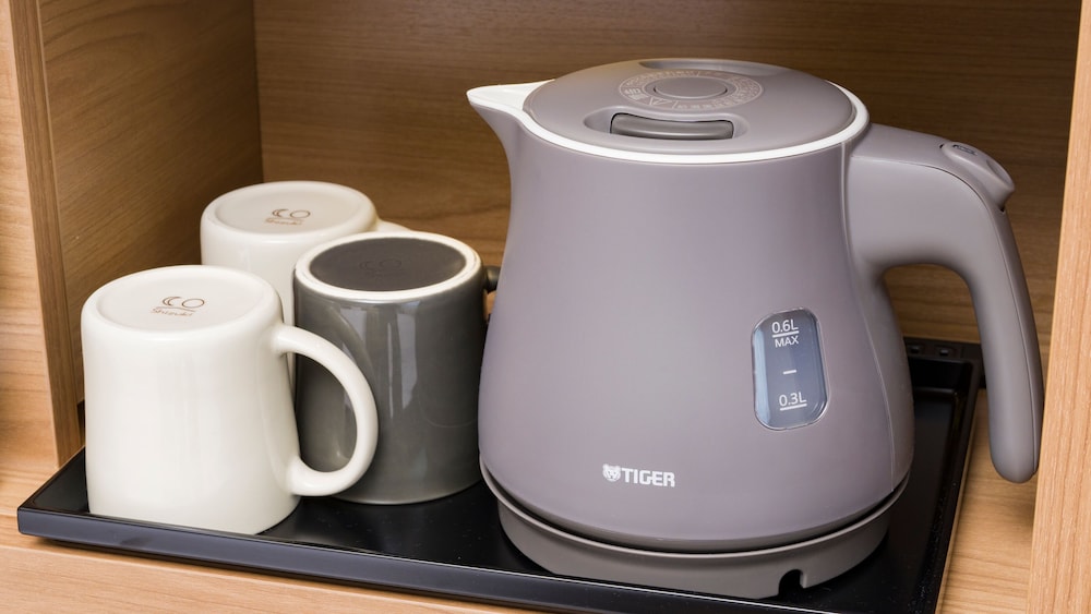 スーペリア ツインルーム(2名利用) 客室の設備とサービス2 | グリッズプレミアムホテル小樽