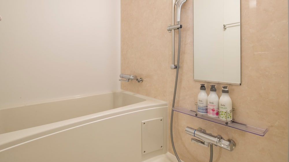 スーペリア ツインルーム(2名利用) バスルーム0 | グリッズプレミアムホテル小樽