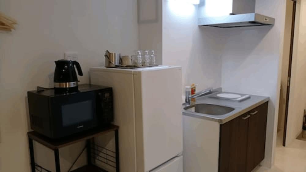 コンド6ベッド 禁煙 専用キッチン1 | ホテルリビングイン那覇港前